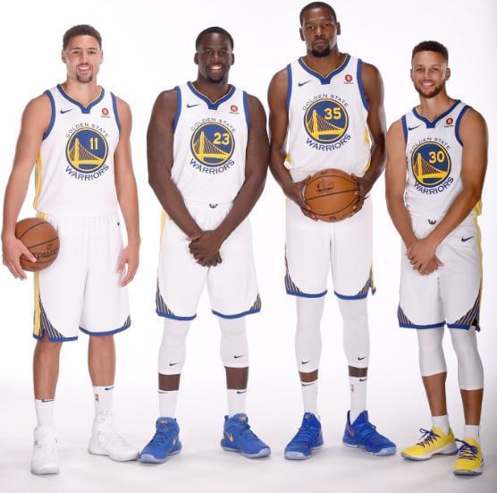 在这片舞台 在这片舞台