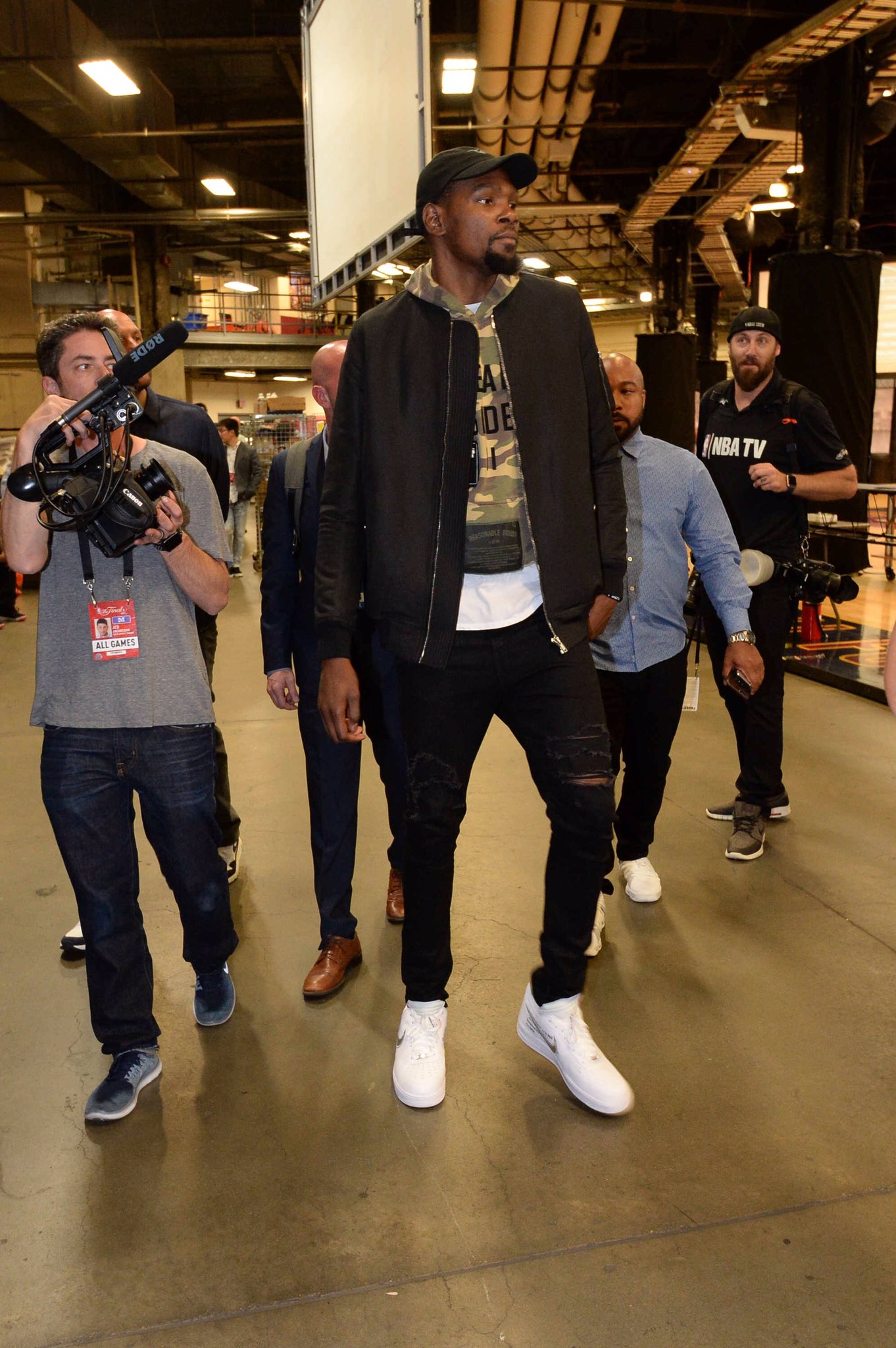 分冒险都变 分冒险都变